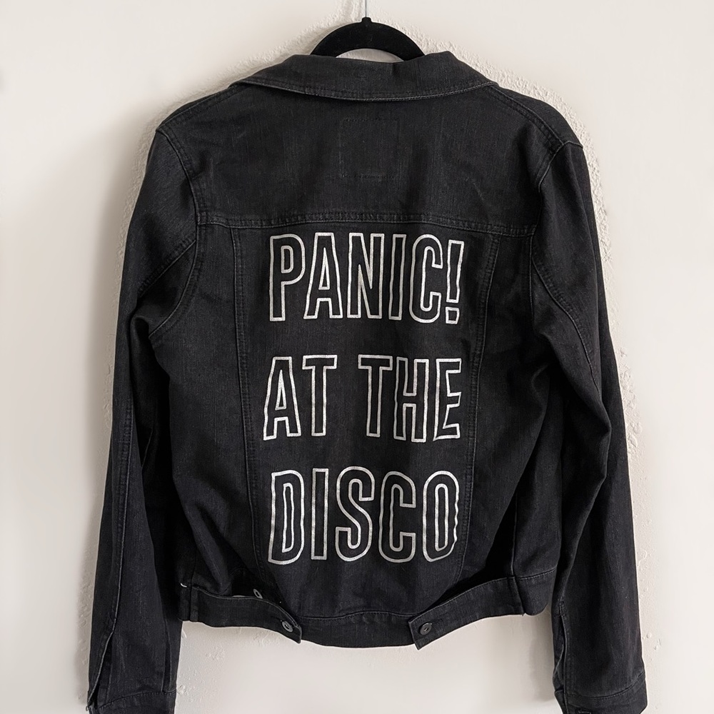 Hot Topic Black Jean Jacket S